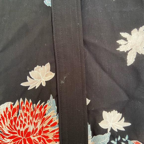 Aritzia Talula Kimono - Picture 2 of 3